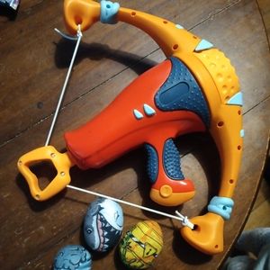 Little tike's mighty blaster bow raffle prize